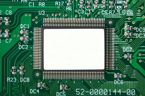 La carte électronique : fonctionnement et enjeux essentiels