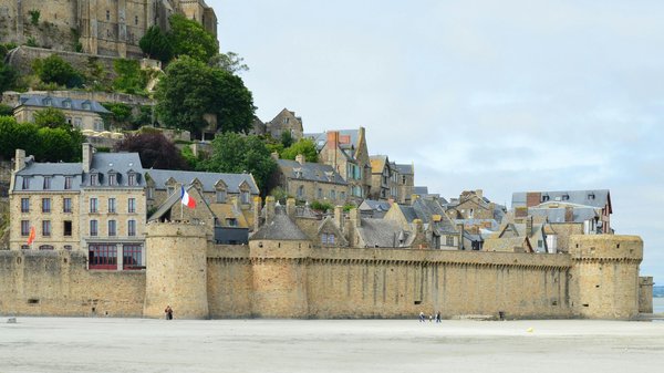 Explorez les richesses de la culture bretonne intrigante